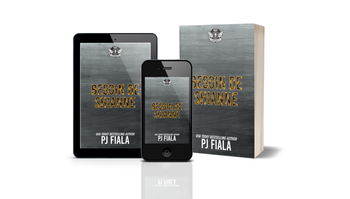 French edition format bundle of Besoin de Shianne by PJ Fiala, including a paperback, tablet eBook, and mobile version. The cover design features bold yellow lettering on a metallic-textured gray background with the GHOST Legacy emblem. Romantic suspense novel in French featuring elite operatives and emotional stakes. Keywords: Besoin de Shianne French bundle, PJ Fiala format group, GHOST Legacy série, romantic thriller français, ebook et livre broché ensemble.